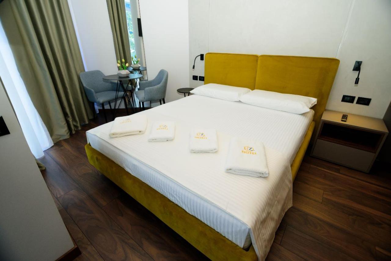 Hotel Zeneli Vlorë Εξωτερικό φωτογραφία