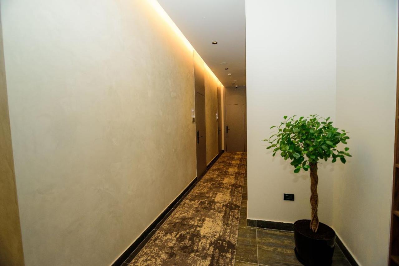 Hotel Zeneli Vlorë Εξωτερικό φωτογραφία